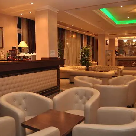 Hotel Megalos 3*
