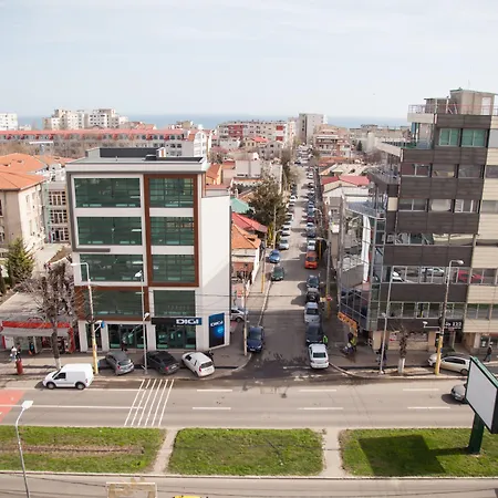 Megalos קונסטנצה