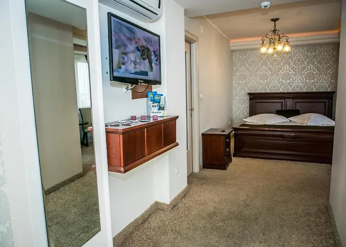 Megalos Hotel Constanţa